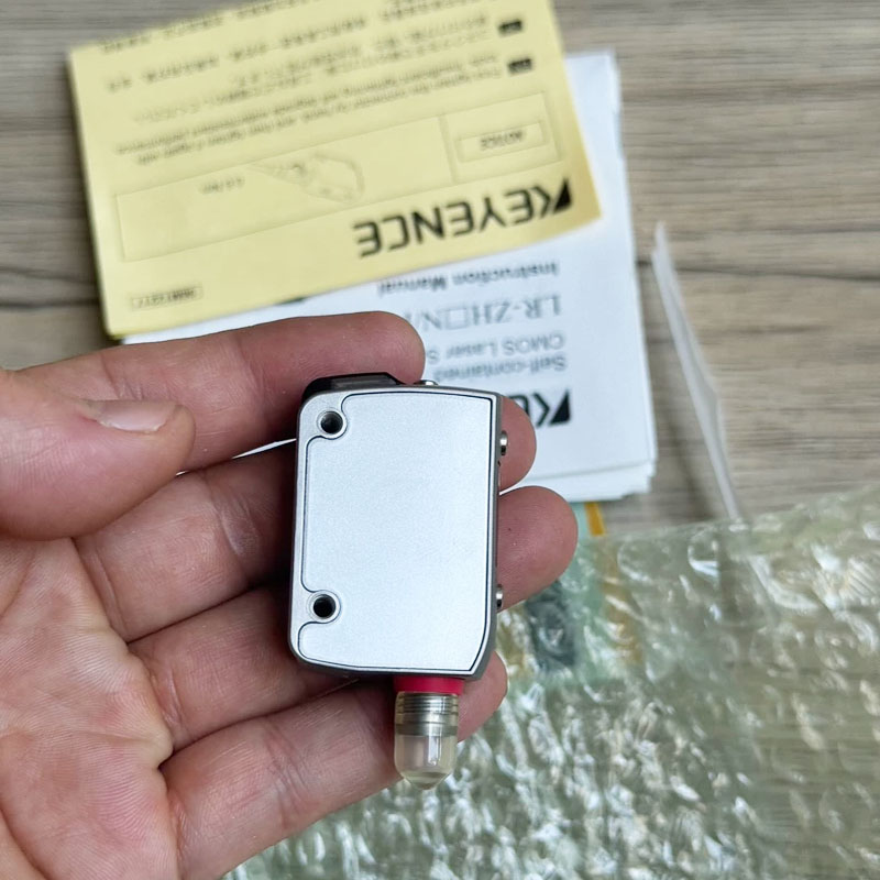 LR-ZH500CN Brand New Original  - Industrial Laser Brands reseña y precio
